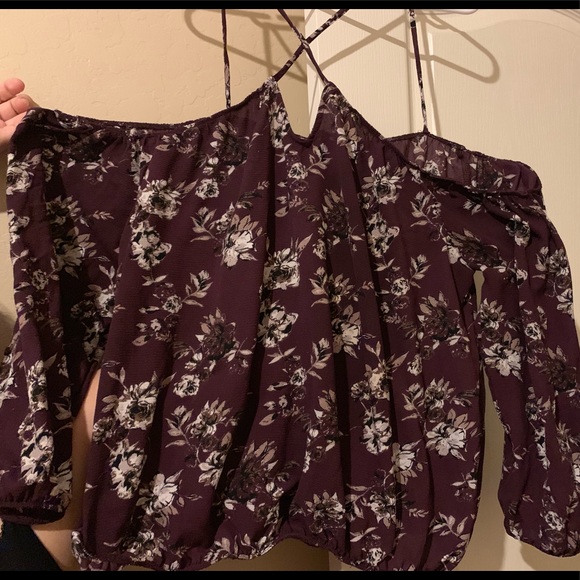 Off the shoulder purple top - Picture 5 of 5